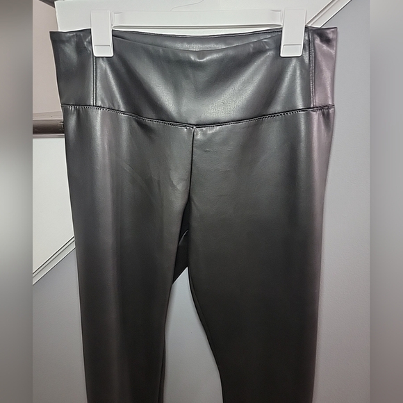 RACHEL ZOE Women's Black Faux Leather Skinny Pants Legging 12 Sleek Trendy - Picture 3 of 6